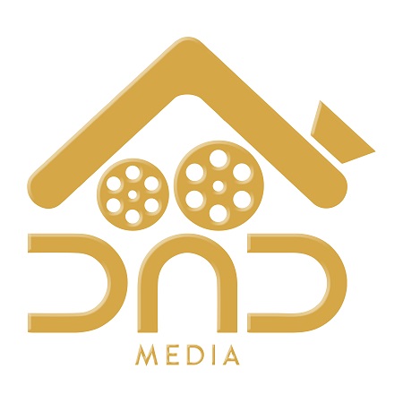 Dnd Media In Gold Colour Device mark 4660466 Trademark