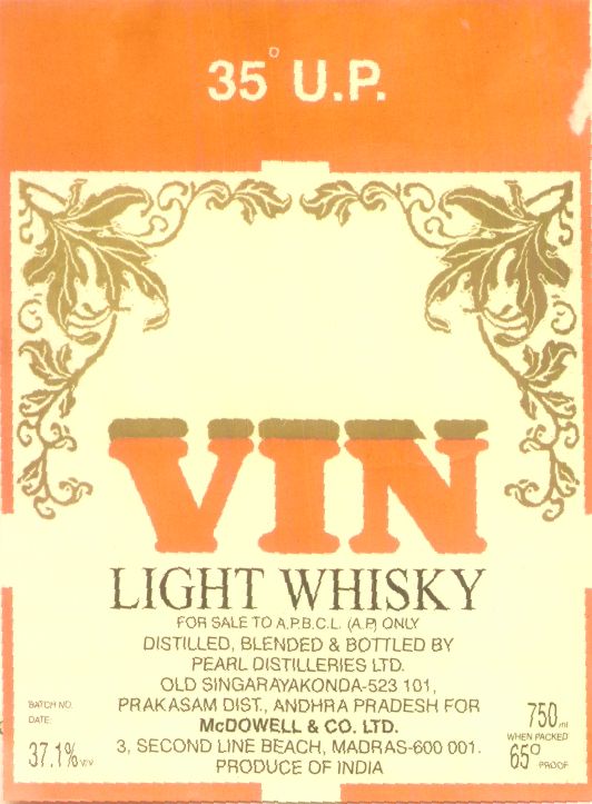 Vin Light Whisky Device mark 950158 Trademark