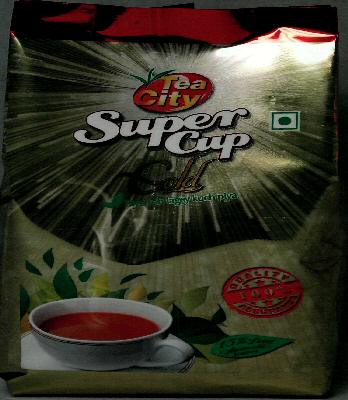 Super Cup Gold (device) Device mark 2329040 Trademark