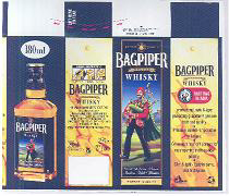 Bagpiper Deluxe Whisky (label) Device mark 1561671 Trademark