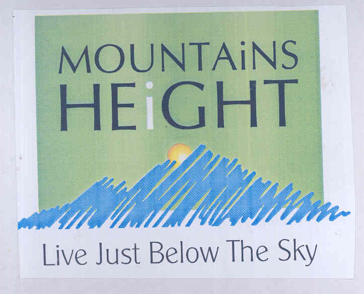 Mountains Height (label) Device mark 1751584 Trademark