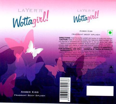 Layer'r Wottagirl! Amber Kiss Device mark 3844426 Trademark